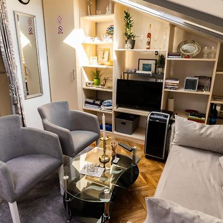 Studio Apartment Riva Omiš Eksteriør billede